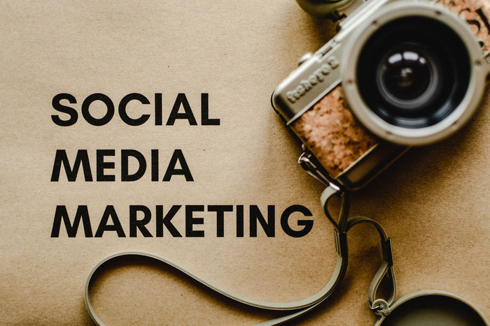 Independent artist promoting music on social media